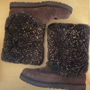 UGG Chocolate Brown Shearling Boots with Gold Flecks Size 7